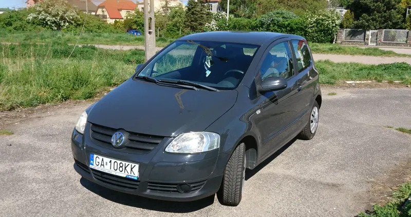 volkswagen fox Volkswagen Fox cena 8500 przebieg: 138000, rok produkcji 2010 z Gdynia